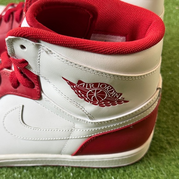 Air Jordan 1 High “Color Pack” - Picture 5 of 7